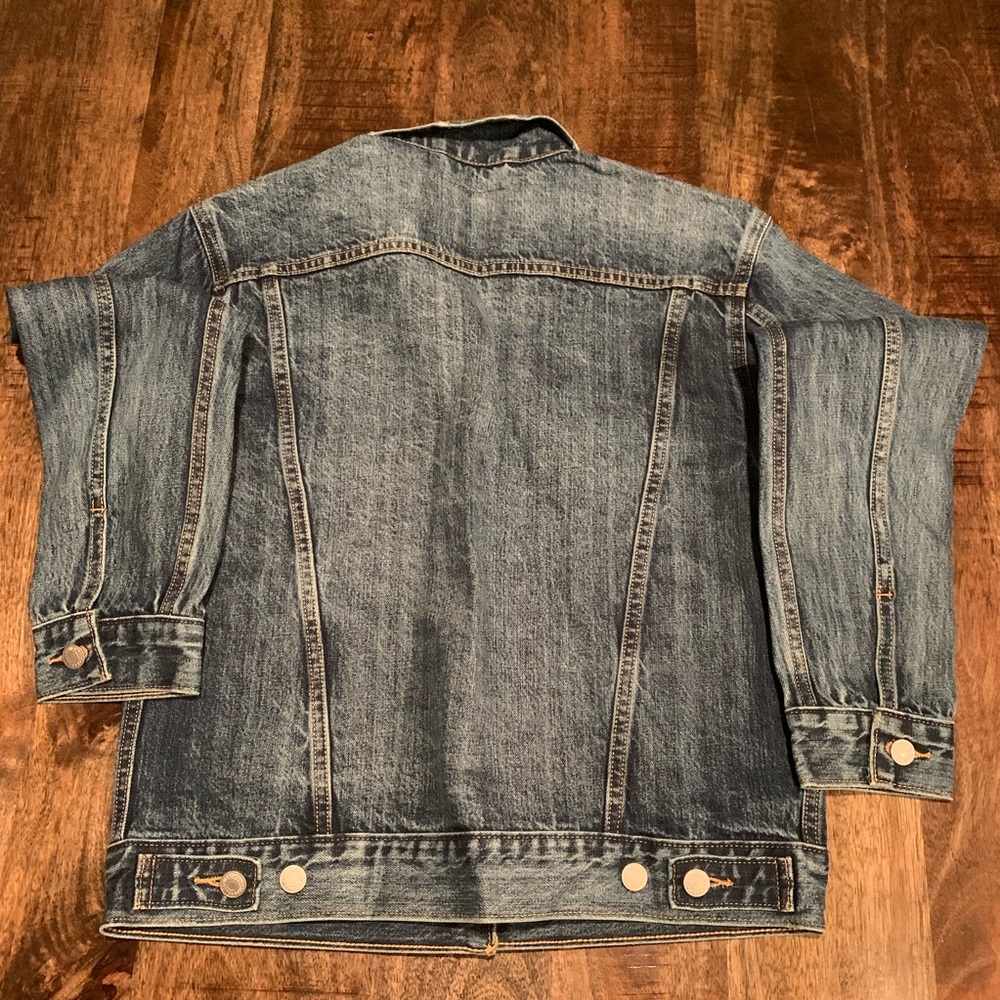 Levi’s Ex-Boyfriend Trucker Jacket - Picture 4 of 8